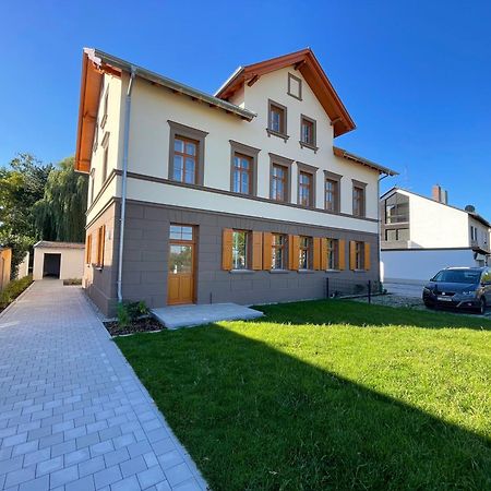 E&K Living - Design Apartments - Netflix - Audi - In Village - Free Parking Ingolstadt Esterno foto