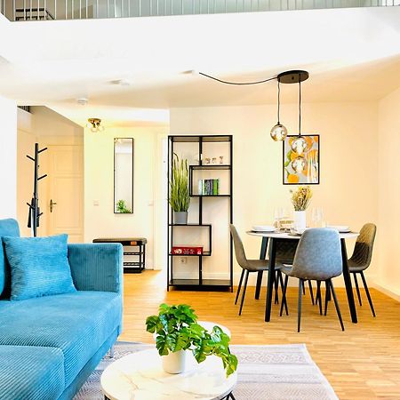 E&K Living - Design Apartments - Netflix - Audi - In Village - Free Parking Ingolstadt Esterno foto