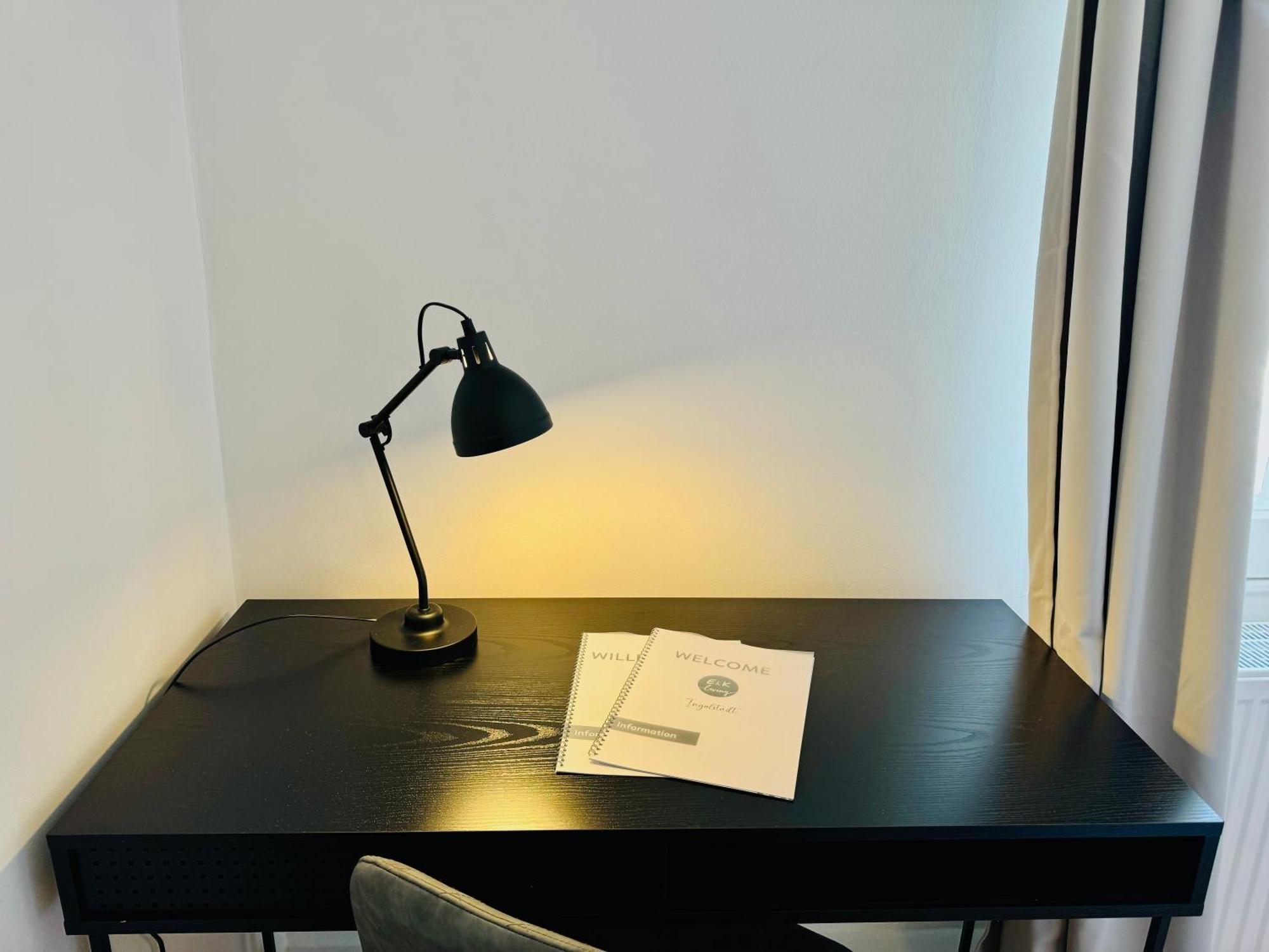 E&K Living - Design Apartments - Netflix - Audi - In Village - Free Parking Ingolstadt Esterno foto