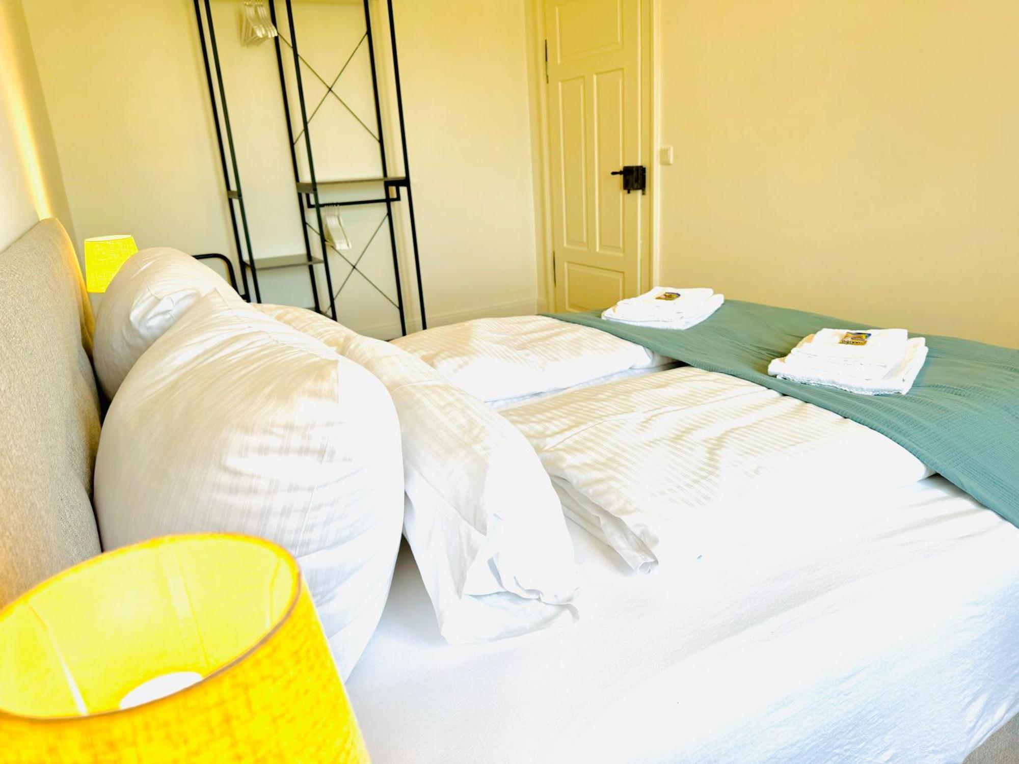 E&K Living - Design Apartments - Netflix - Audi - In Village - Free Parking Ingolstadt Esterno foto
