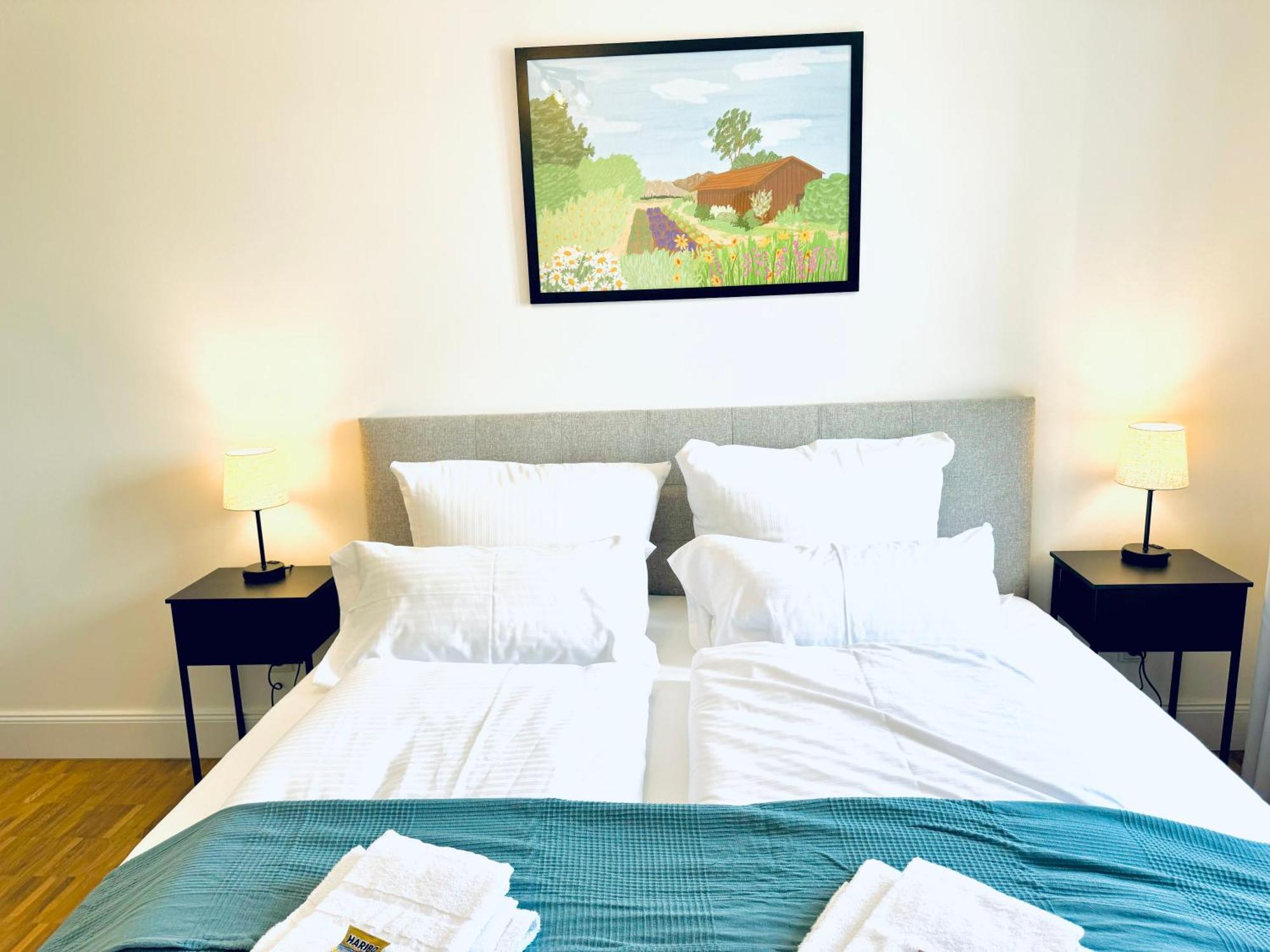 E&K Living - Design Apartments - Netflix - Audi - In Village - Free Parking Ingolstadt Esterno foto