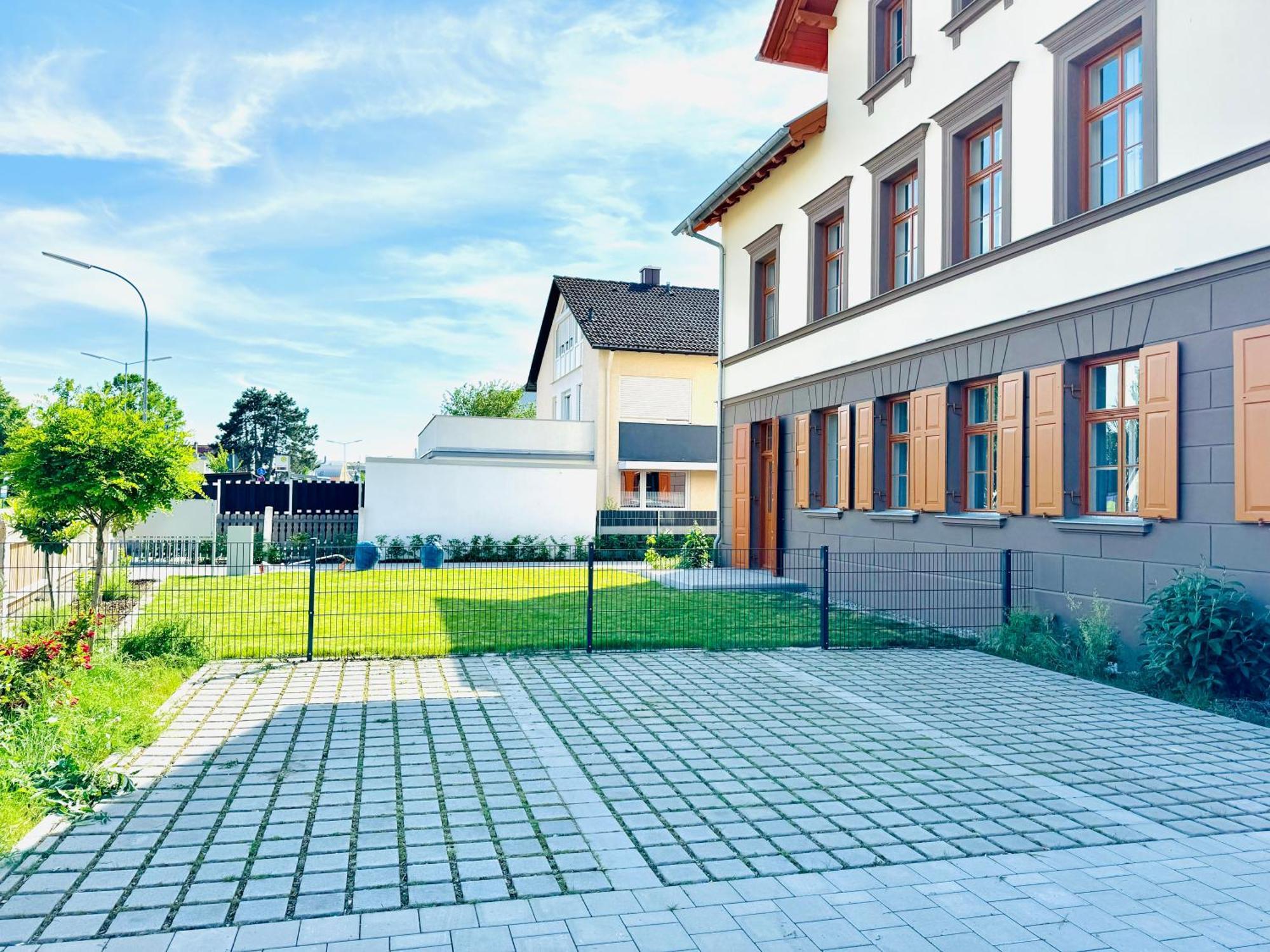 E&K Living - Design Apartments - Netflix - Audi - In Village - Free Parking Ingolstadt Esterno foto